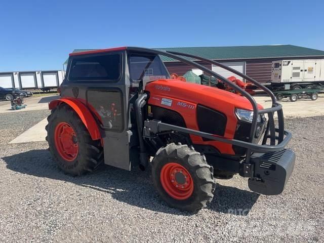 Kubota M5-111N Traktory