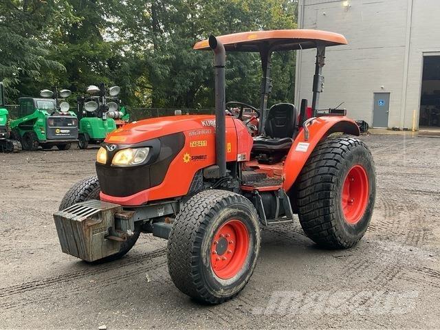 Kubota M6060D Traktory