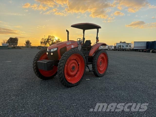 Kubota M69101D Kompaktní traktory
