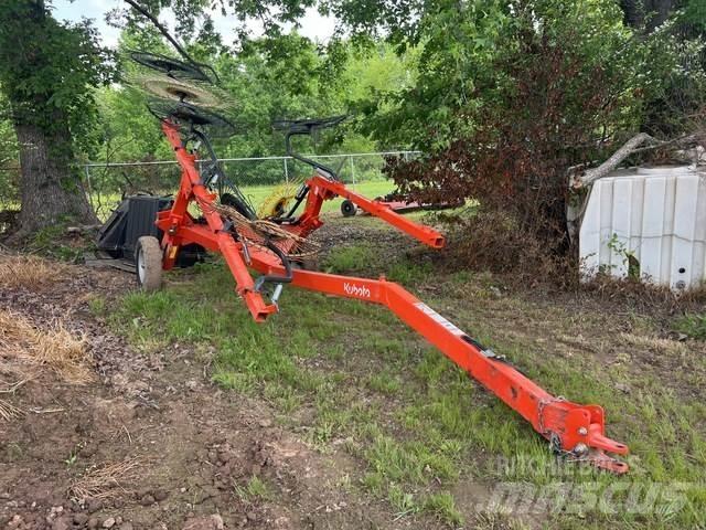Kubota RA210CR Obraceče a shrabovače sena