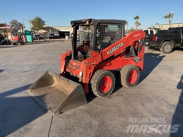 Kubota SSV65 Smykem řízené nakladače