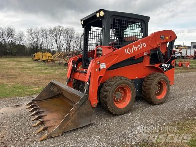 Kubota SSV65 Smykem řízené nakladače