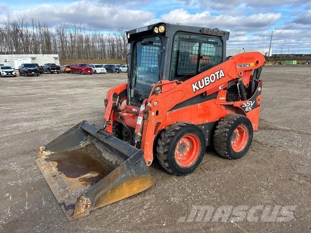 Kubota SSV65 Smykem řízené nakladače