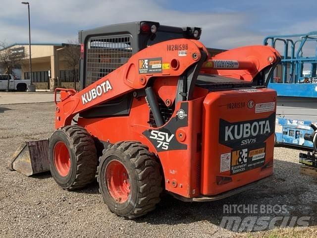 Kubota SSV75 Smykem řízené nakladače
