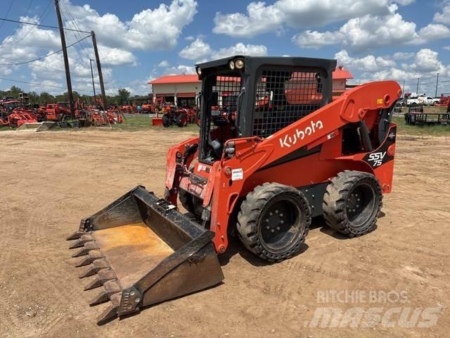 Kubota SSV75 Smykem řízené nakladače