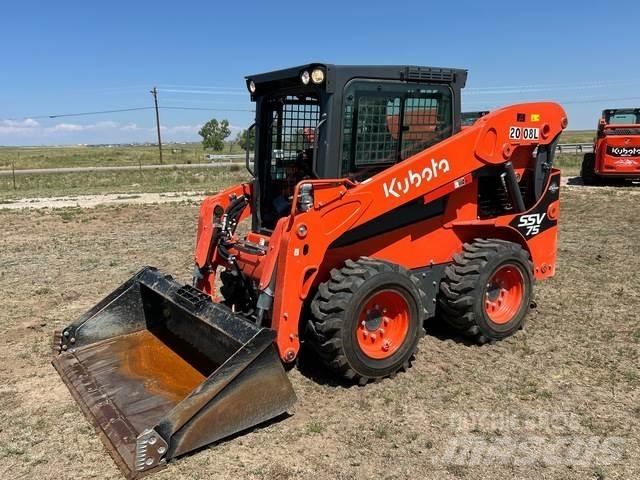Kubota SSV75 Smykem řízené nakladače