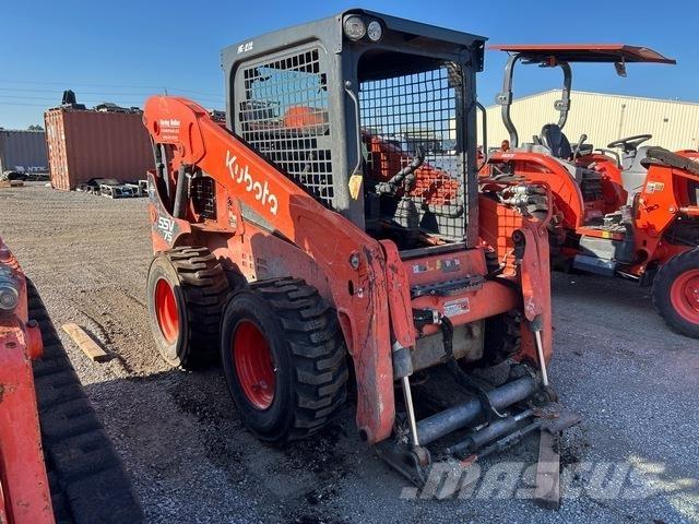 Kubota SSV75 Smykem řízené nakladače