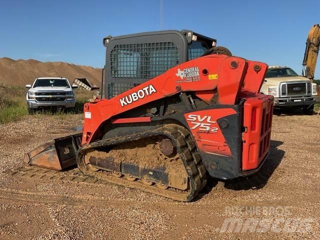 Kubota SVL75-2 Smykem řízené nakladače