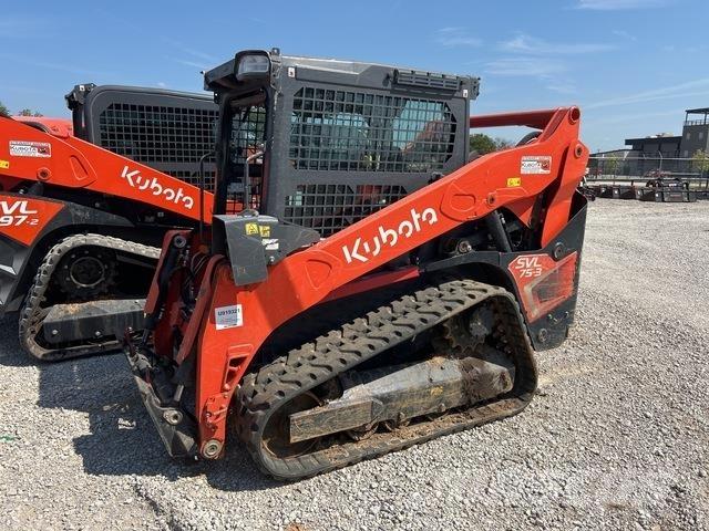 Kubota SVL75-3 Smykem řízené nakladače