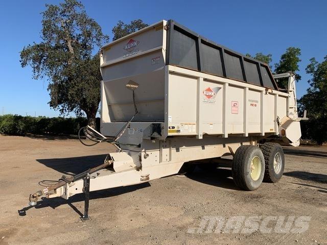 Kuhn PSC161T Rozmetadla chlévské mrvy