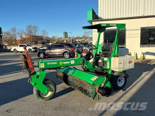 Lay-Mor SM300 Vnitřní zametací stroje