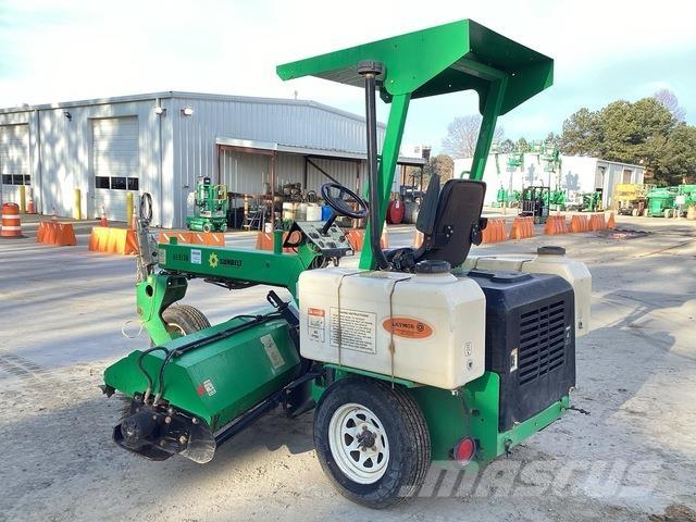 Lay-Mor SM300 Vnitřní zametací stroje