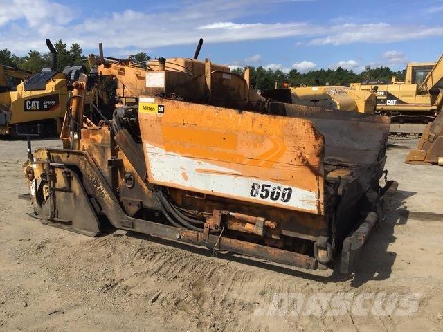 LeeBoy L8500T Finišery