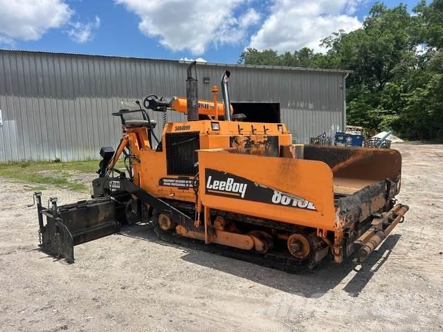 LeeBoy L8816 T Finišery