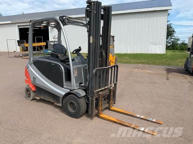 Linde RX60 Akumulátorové vozíky