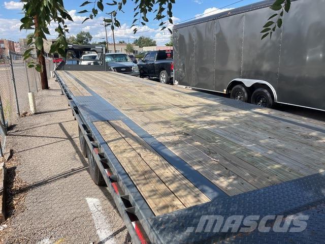  Lonestar Přívesy na přepravu automobilů