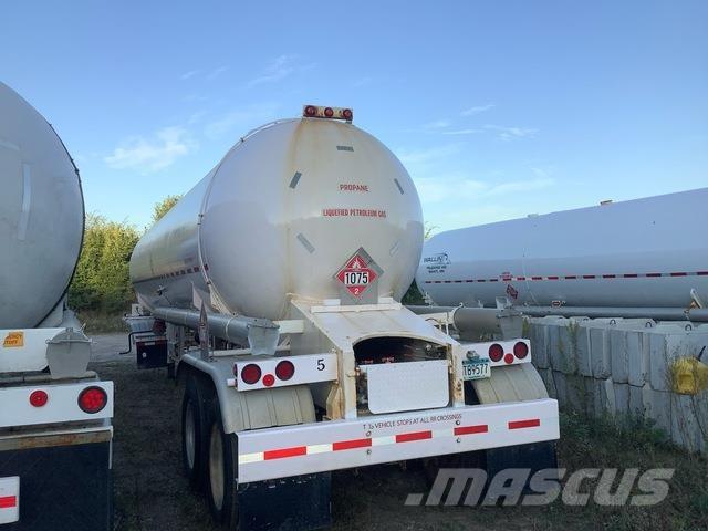  Lubbock Cisternové přívěsy