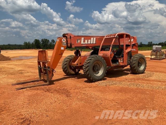 Lull 944E-42 Teleskopické manipulátory