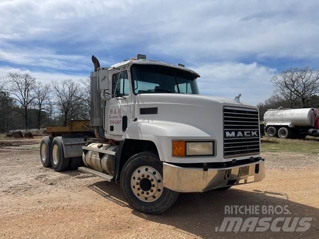 Mack CH613 Tahače