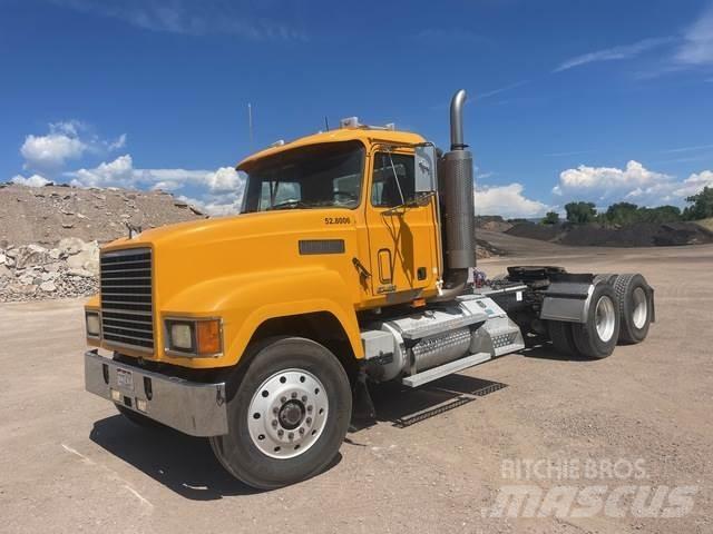 Mack CH613 Tahače