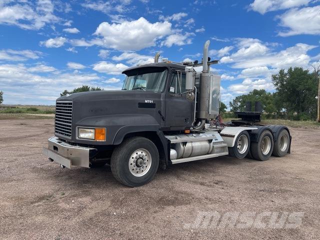 Mack CH613 Tahače