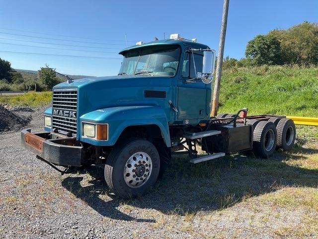 Mack CH613 Kabiny a interiér
