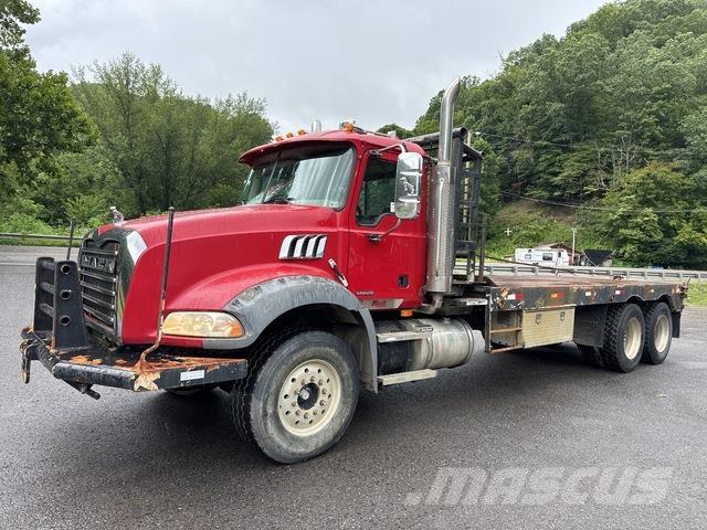 Mack CT713 Vyprošťovací vozidla