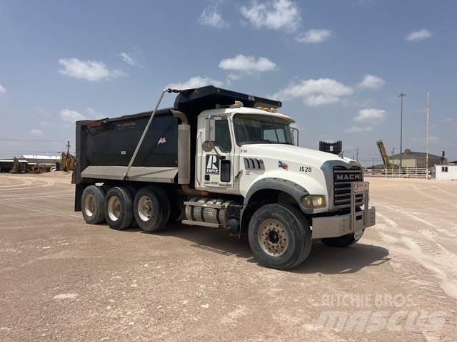 Mack CTP713 Sklápěče