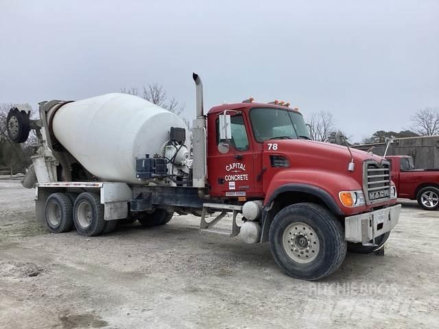 Mack CV513 Další