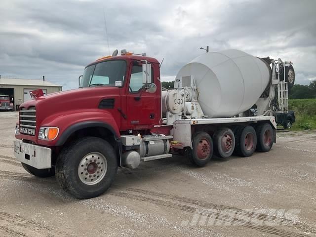 Mack CV513 Další