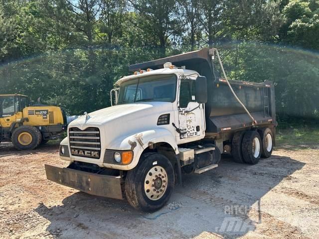 Mack CV700 Sklápěče