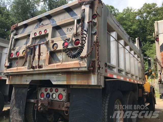 Mack CV700 Sněžné pluhy, přední sněhové radlice