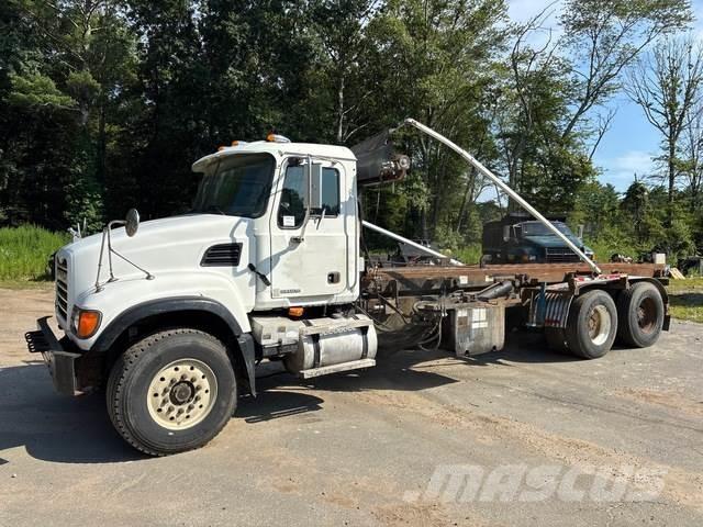 Mack CV713 Ramenové nosiče kontejnerů