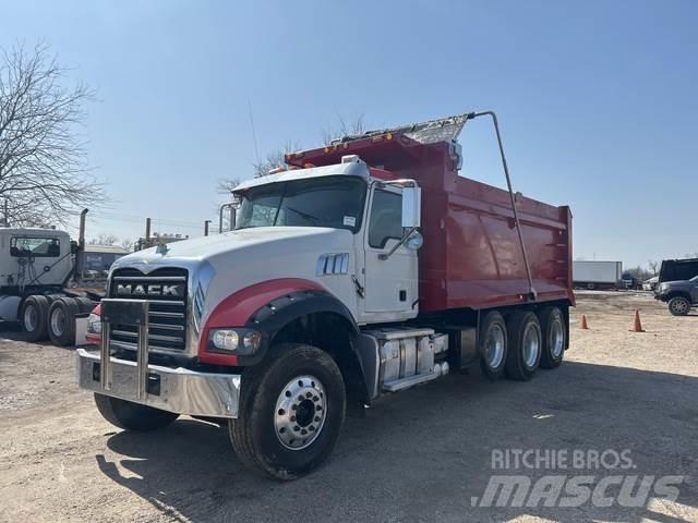 Mack GR65F Sklápěče
