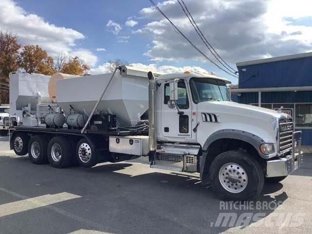 Mack GU713 Domíchávače betonu