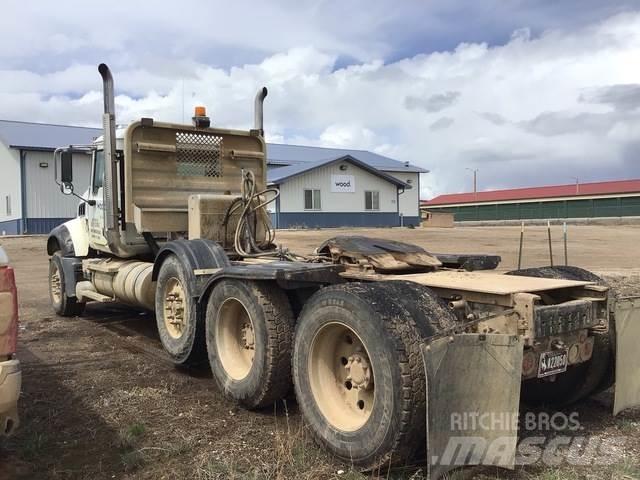 Mack GU713 Tahače