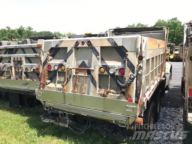 Mack GU713 Sněžné pluhy, přední sněhové radlice