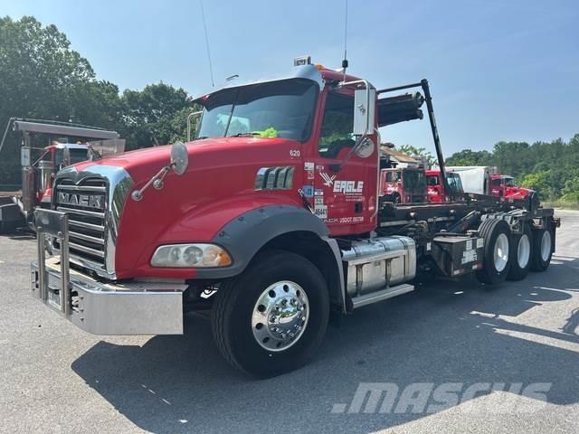 Mack GU813 Ramenové nosiče kontejnerů
