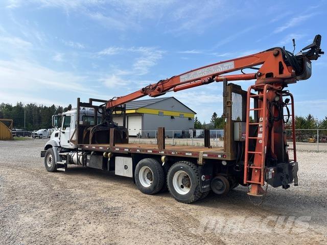 Mack GU813 Klešťové drapáky