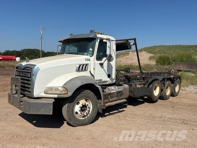 Mack GU813 Ramenové nosiče kontejnerů
