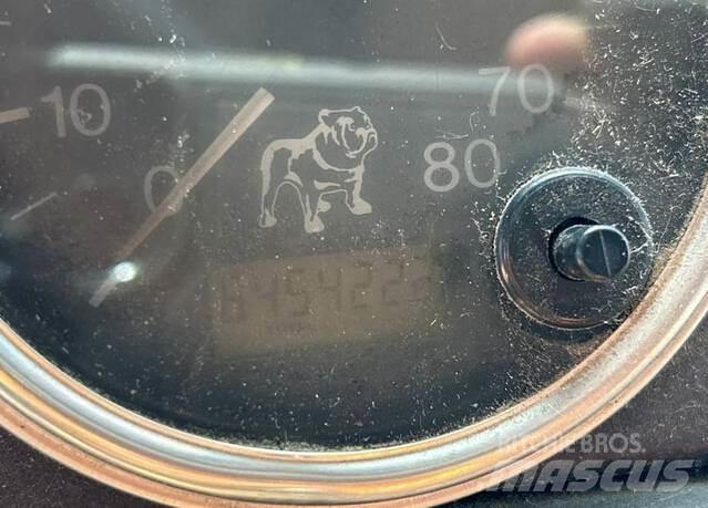 Mack MR688S Nákladní auta s čerpadly betonu