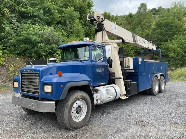 Mack RD688S Další