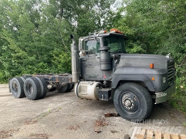 Mack RD688S Kabiny a interiér