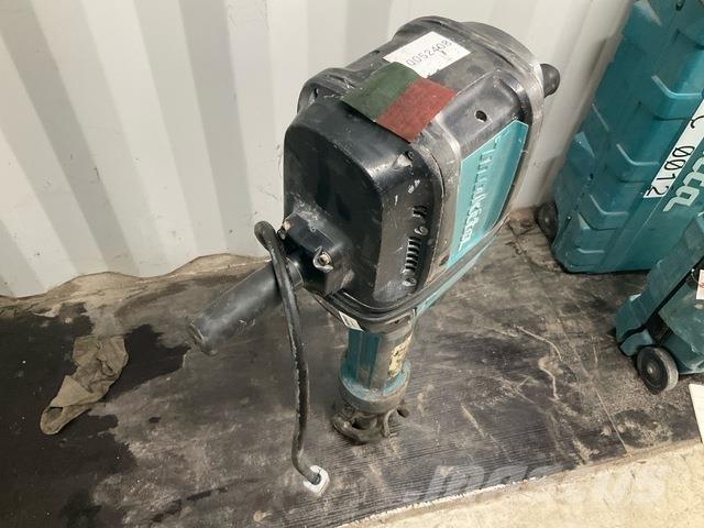 Makita HM1812 Stavebnictví - ostatní