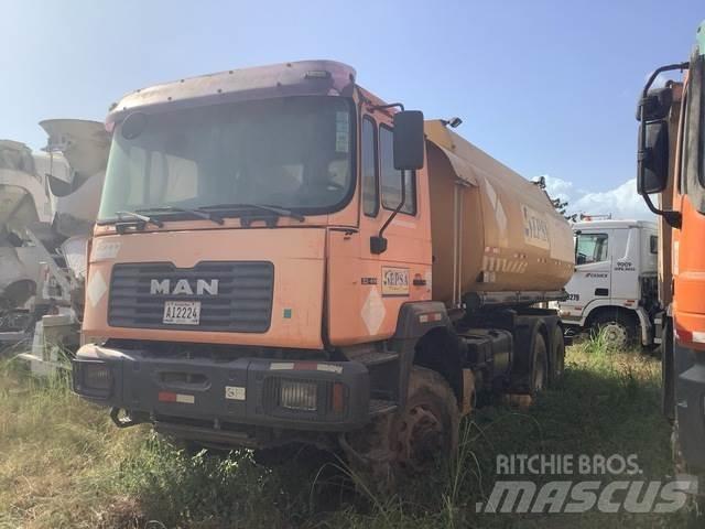 MAN 33.414-V20 Cisternové vozy