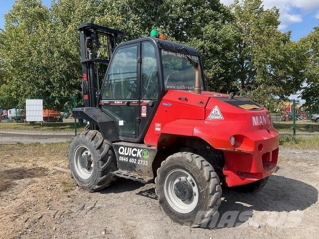 Manitou M26-4 Terénní vysokozdvižné vozíky