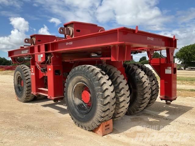 Manitowoc 2250 Součásti a zařízení k jeřábům