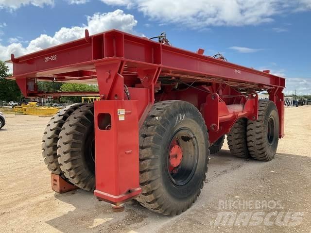 Manitowoc 2250 Součásti a zařízení k jeřábům