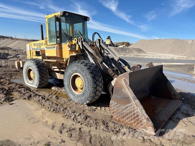 Michigan L90 Kolové nakladače