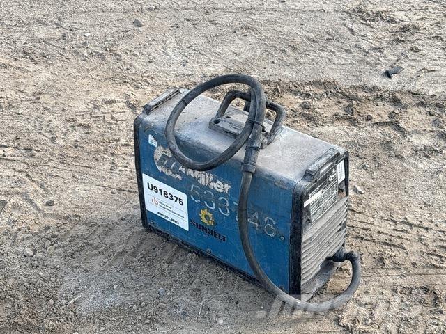 Miller CST-280 Svářecí stroje